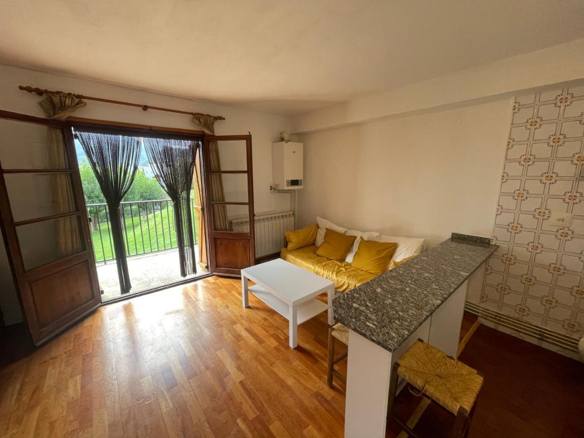 Apartamento Con Espectacular Terraza Escarrilla Zewnętrze zdjęcie