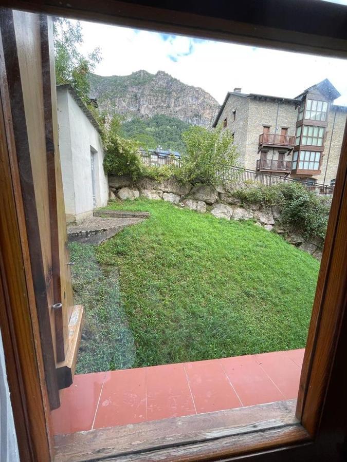 Apartamento Con Espectacular Terraza Escarrilla Zewnętrze zdjęcie